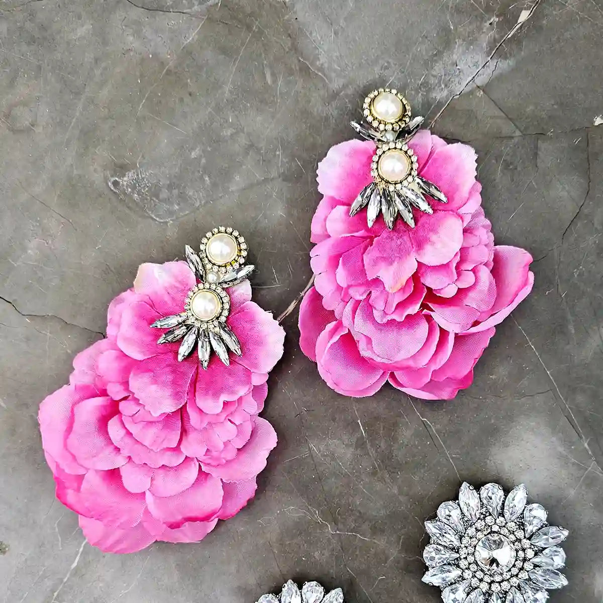 Theyli Earrings