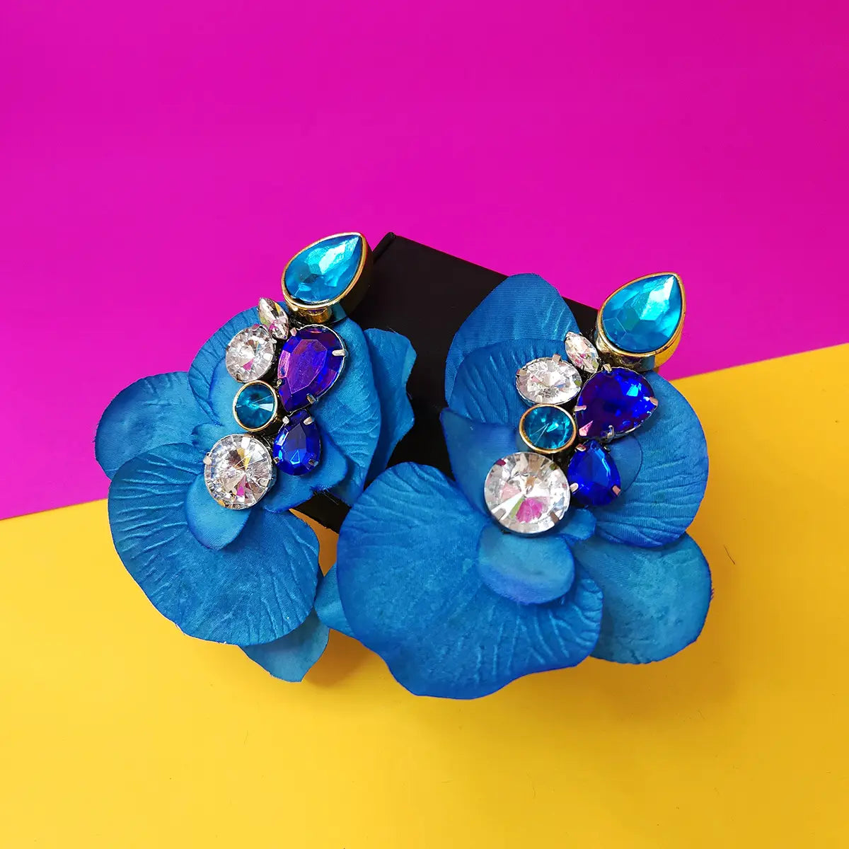 Maxi Orchid Earrings