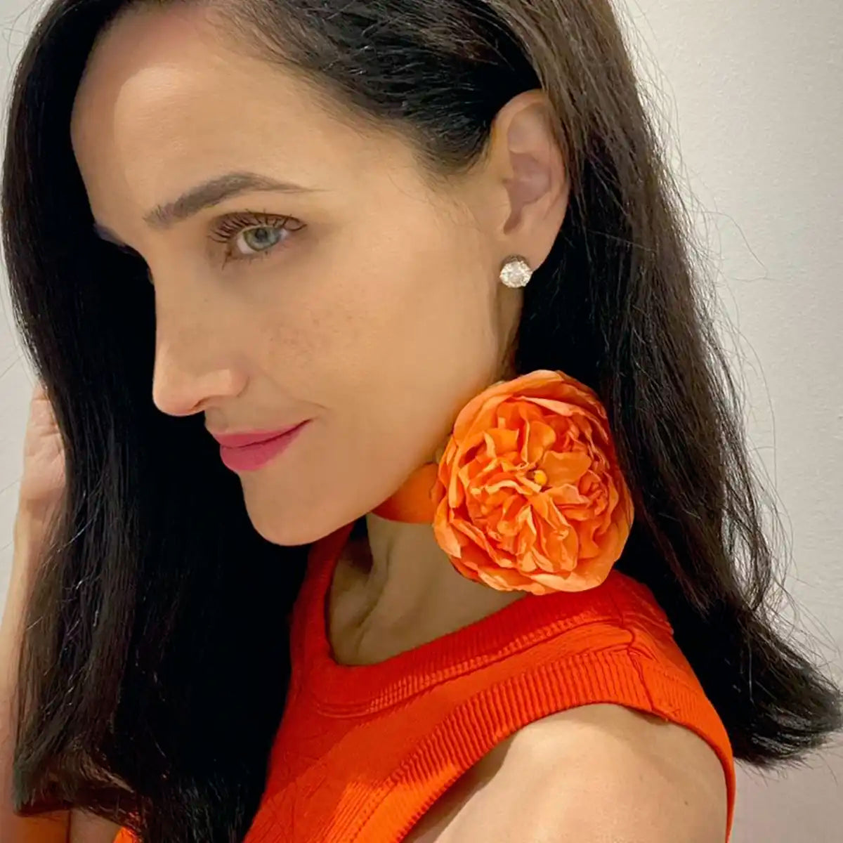 Oh Lala Flower Choker