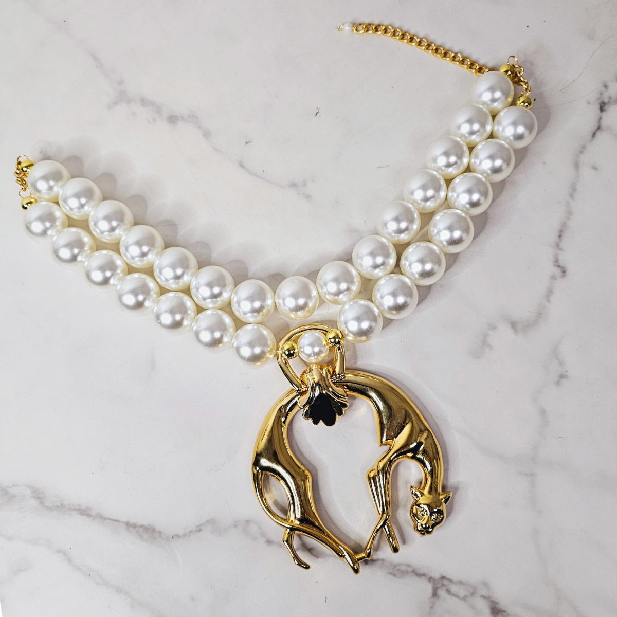 Collar Jaguar Rosa a la Mexicana