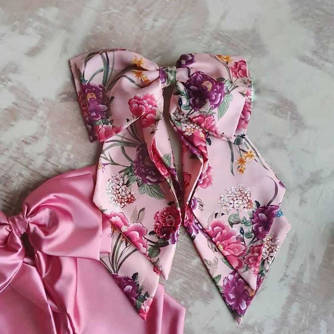 Moño Romance Estampado Chico