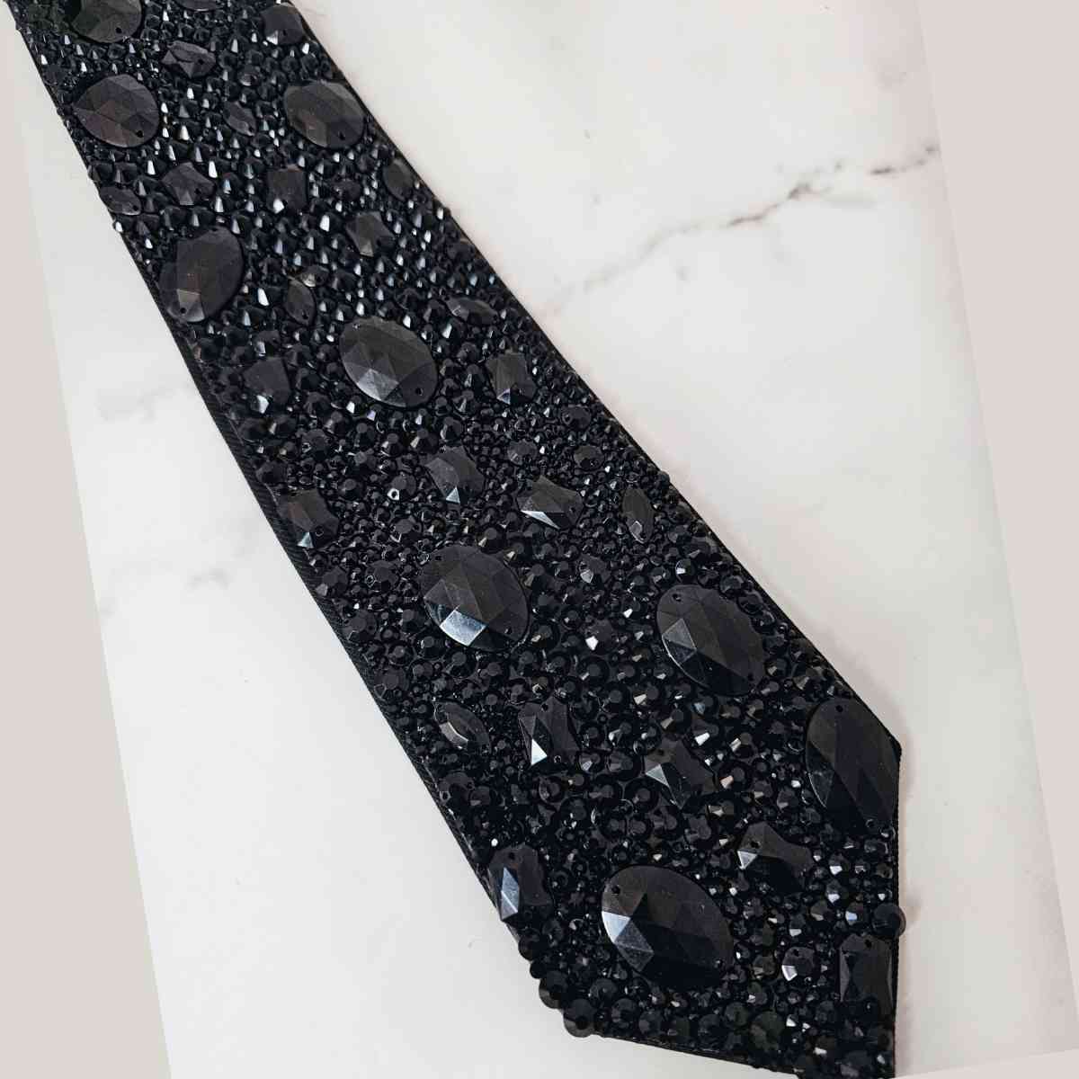Brie tie