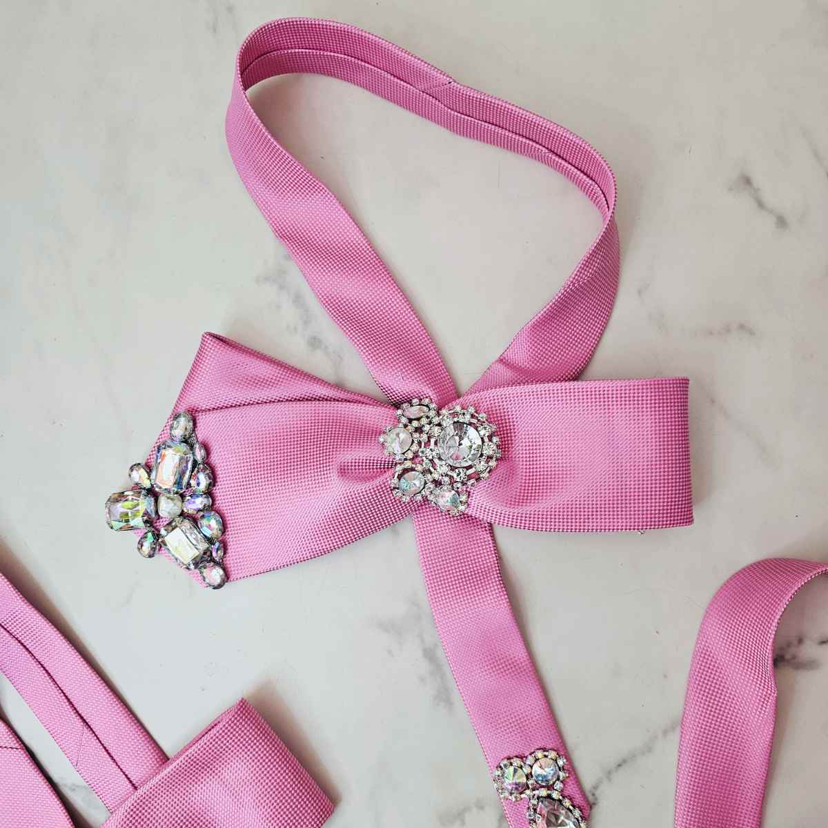 Corbata Moño Verona azul cielo puntitos blancos