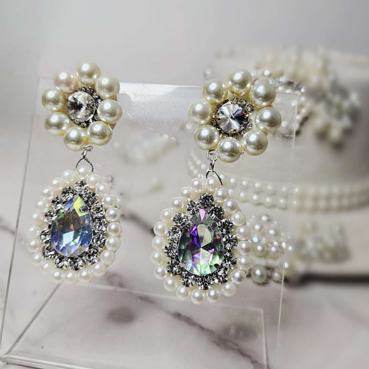 Alexa Pearl Earrings