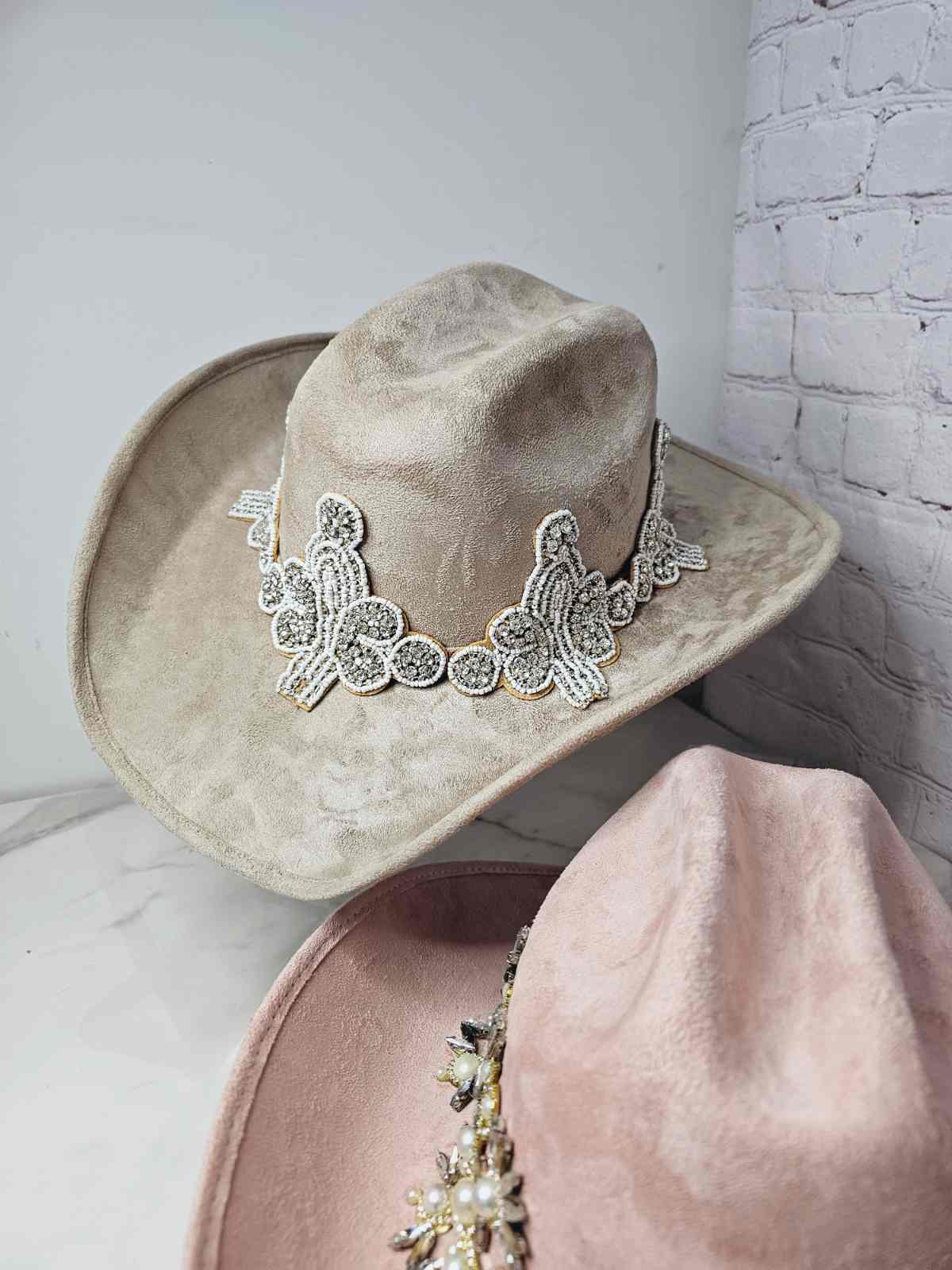 Texan Anette Nude