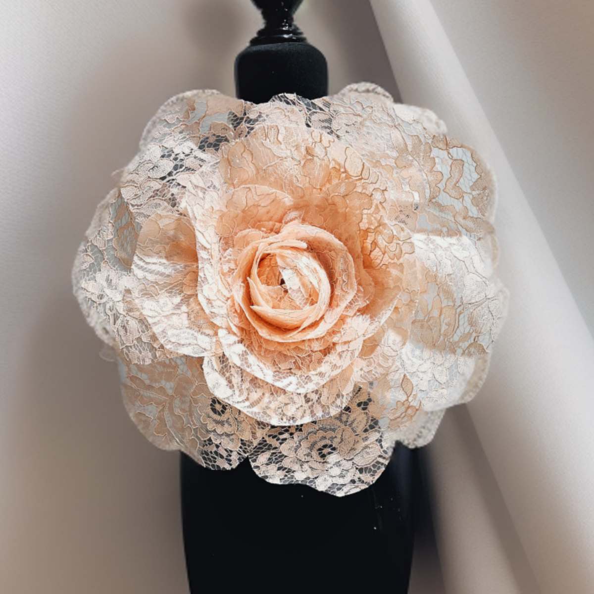Luisa Lace Flower Top