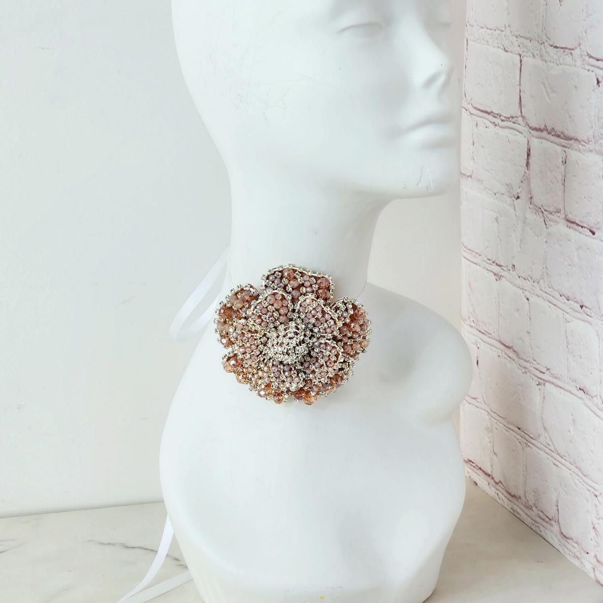 Choker Flower Capella double Clasp Belt Bracelet