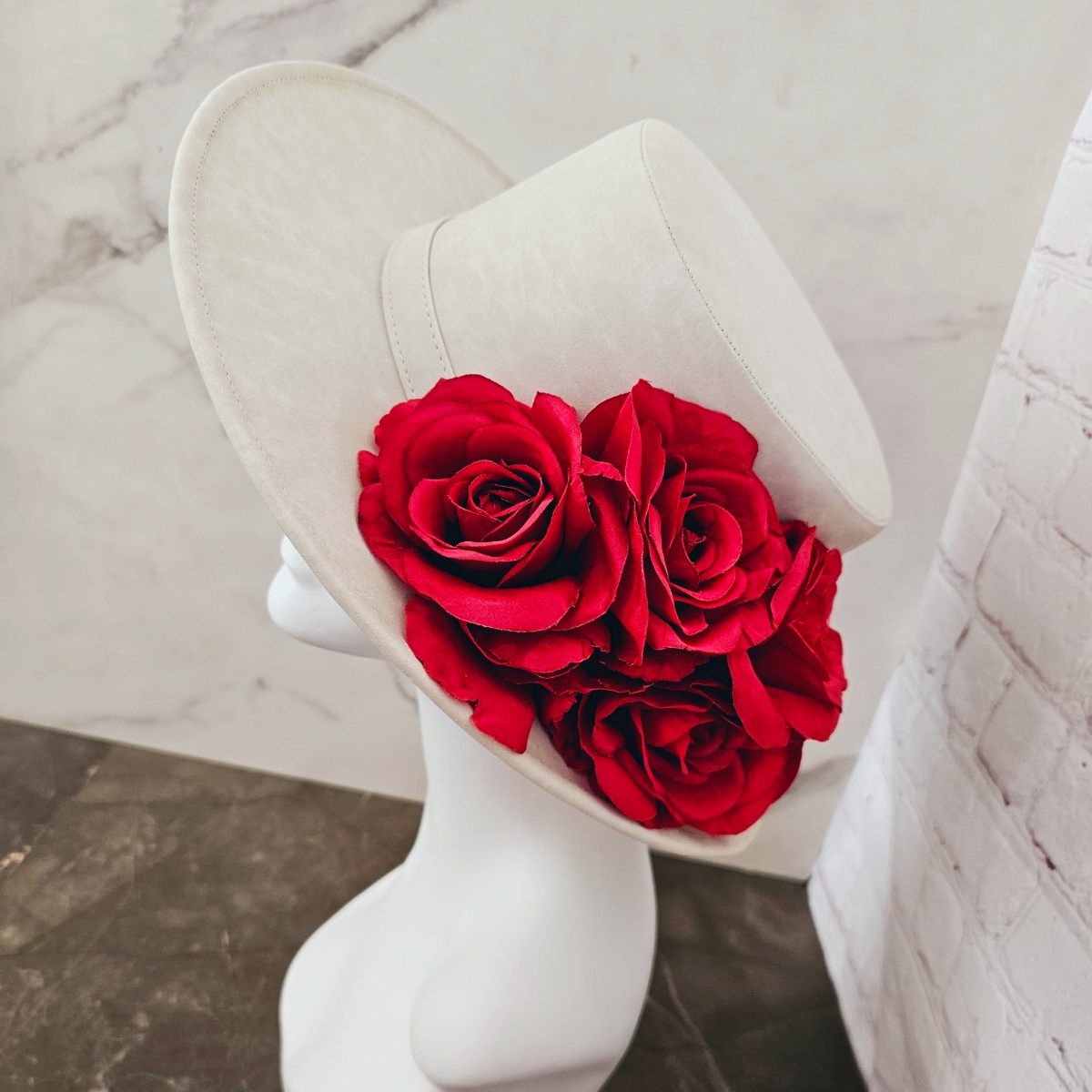 Scarlett Cordobés hat in gradient leather