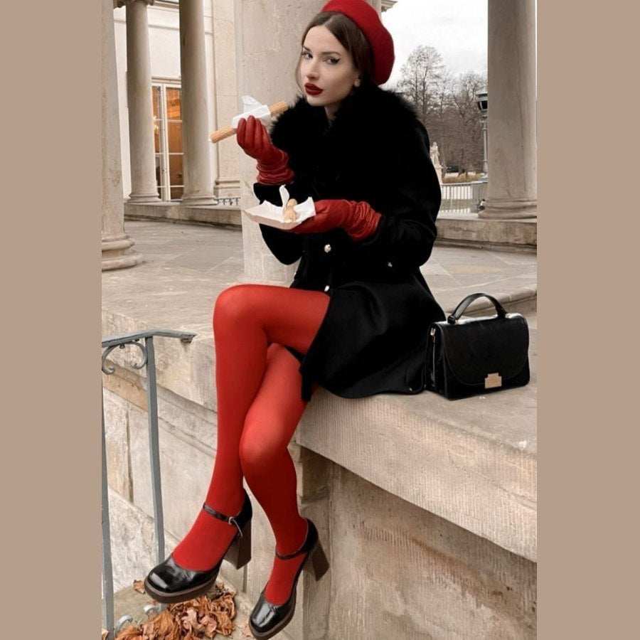 Matte red pantyhose
