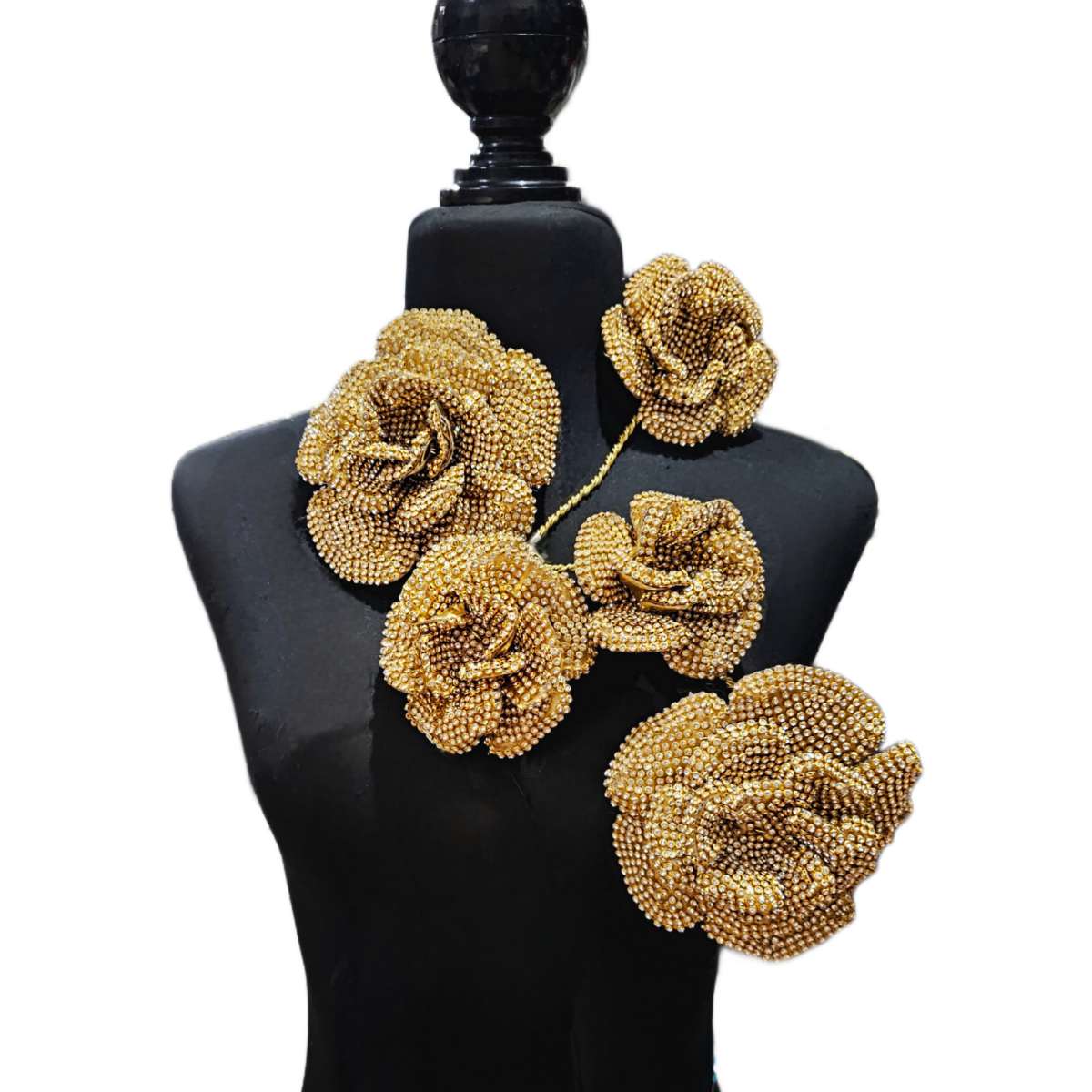 Alicia Gold Rose Necklace