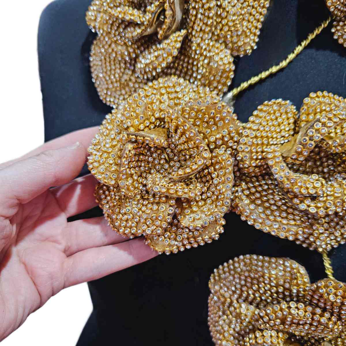 Alicia Gold Rose Necklace