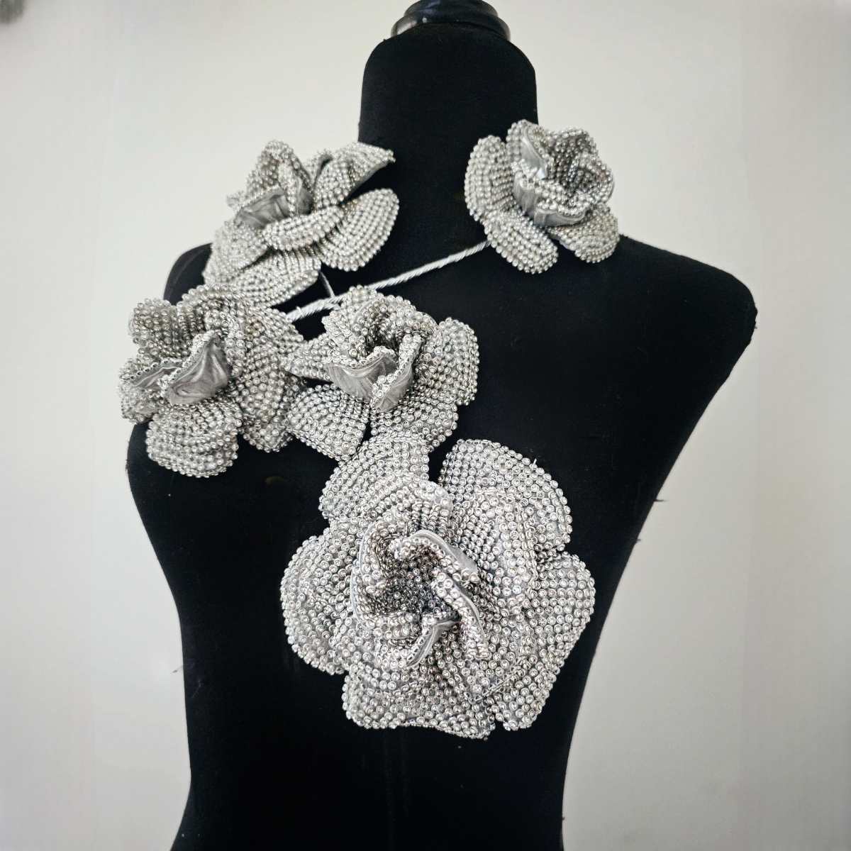 Alicia Silver Rose Necklace