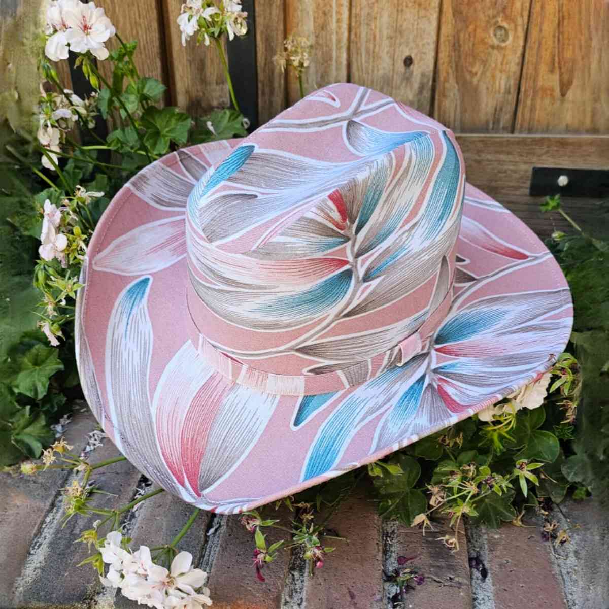 Peach Printed Texan Hat