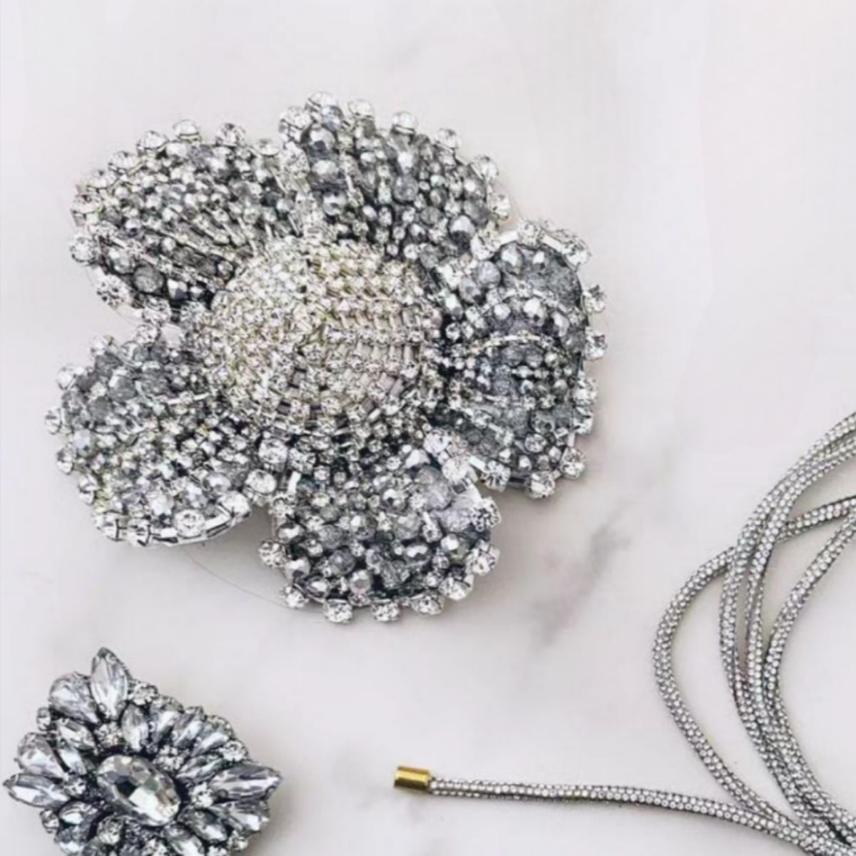 Medium Capella Flower Brooch