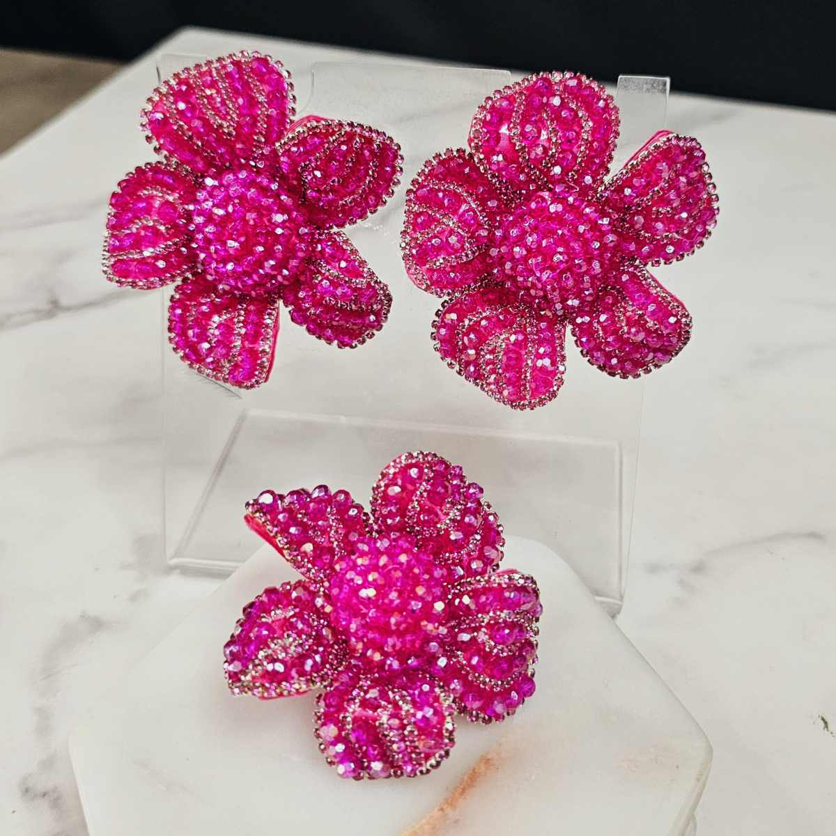 Capella Flower Earrings One Tone