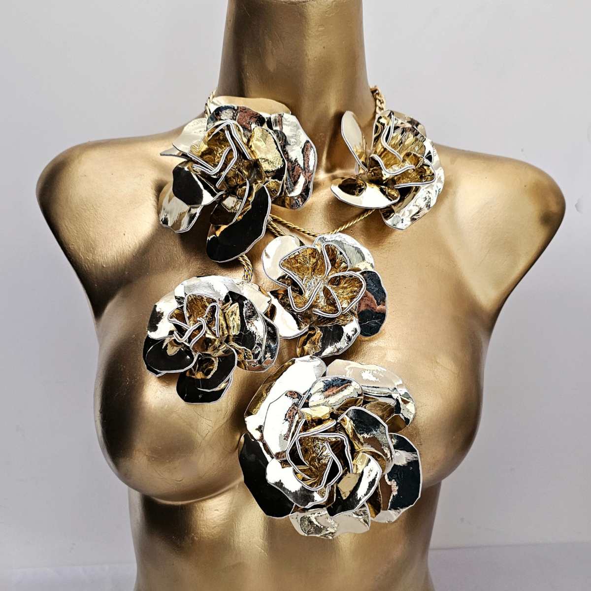 Emerald Green Helena Roses Necklace