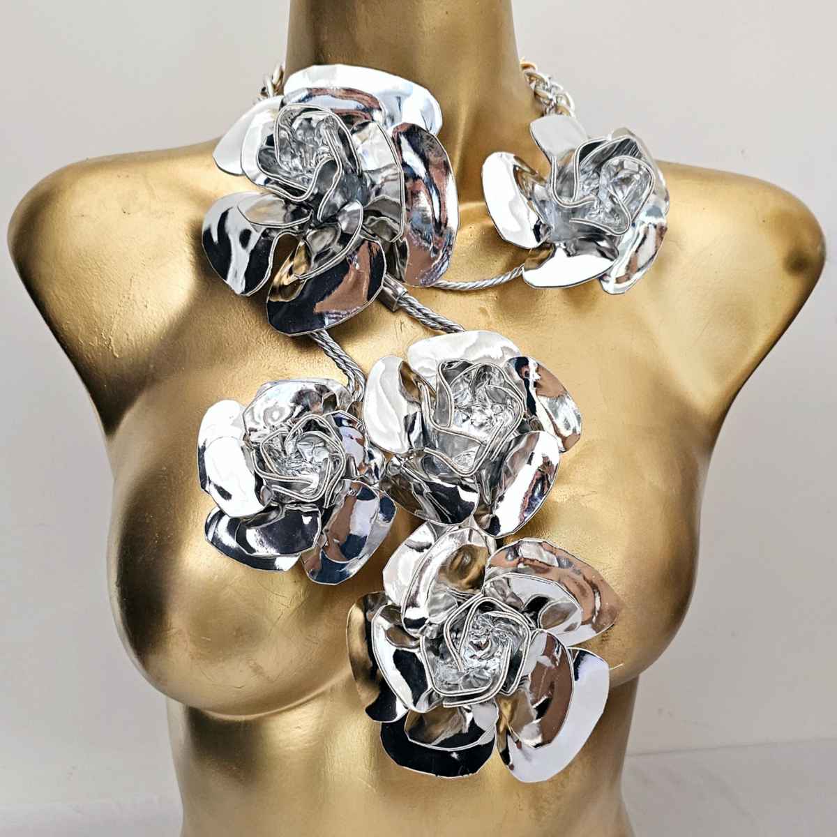 Helena Silver Rose Necklace