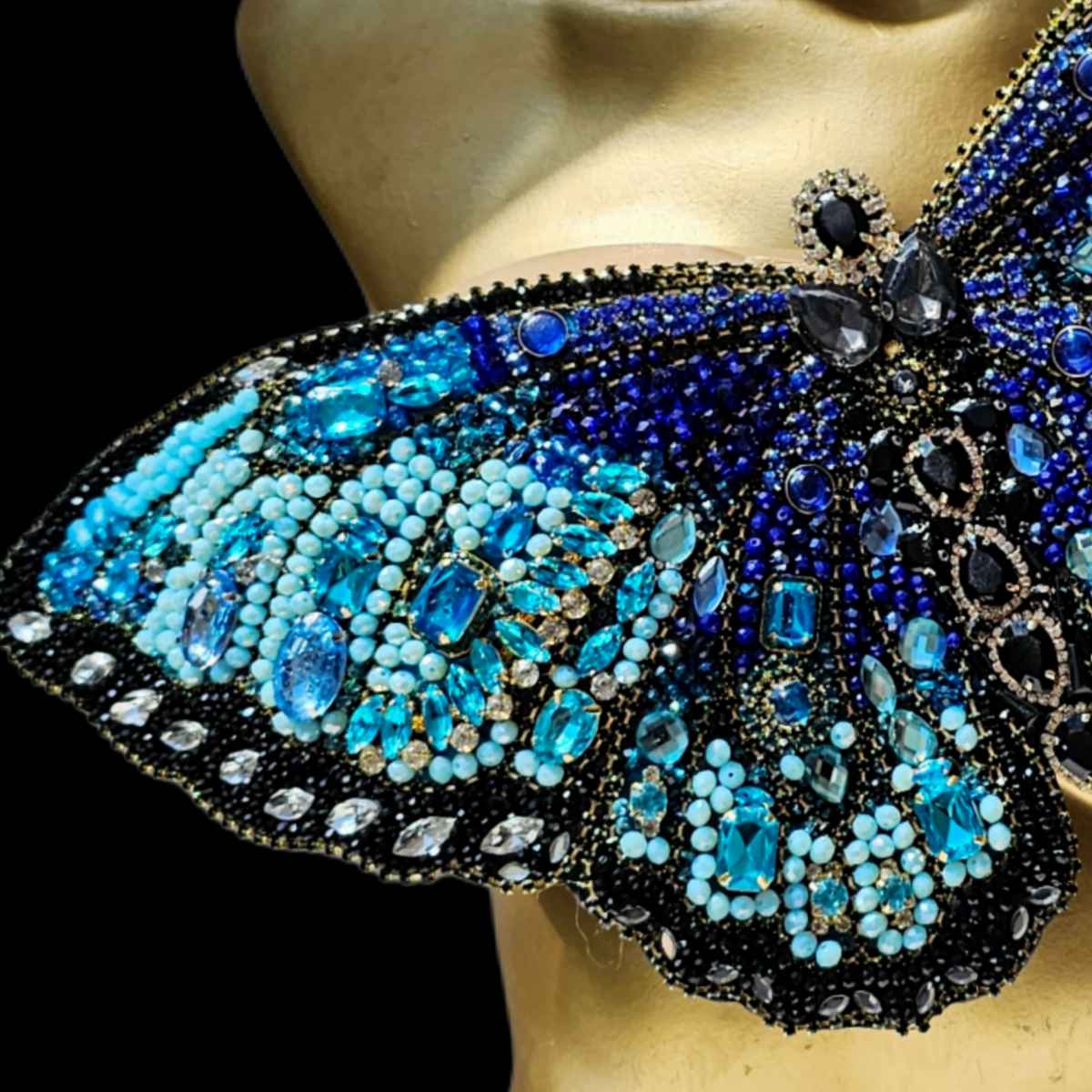 Top Monarch Butterfly Pin Blue