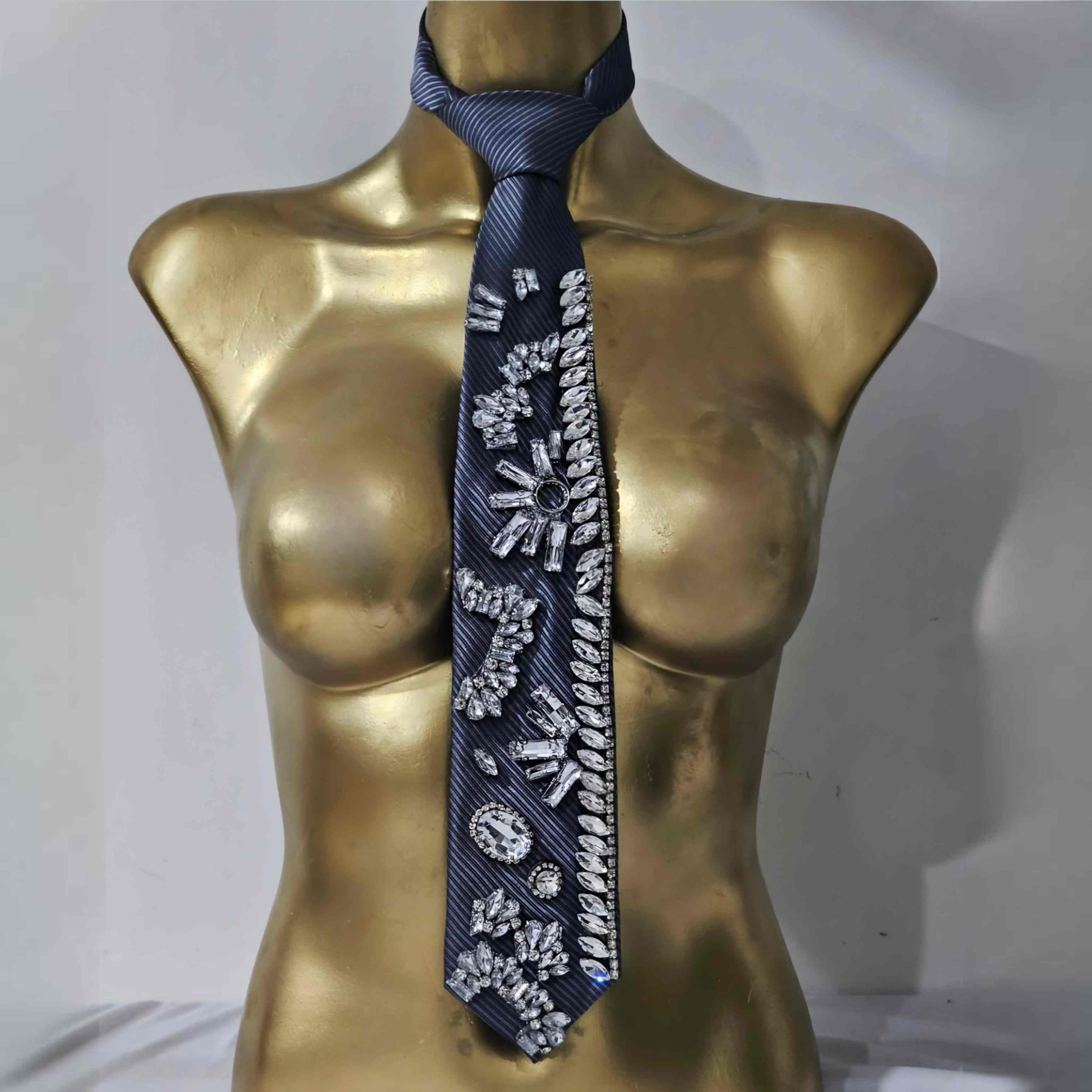 Corbata Kenia cristales