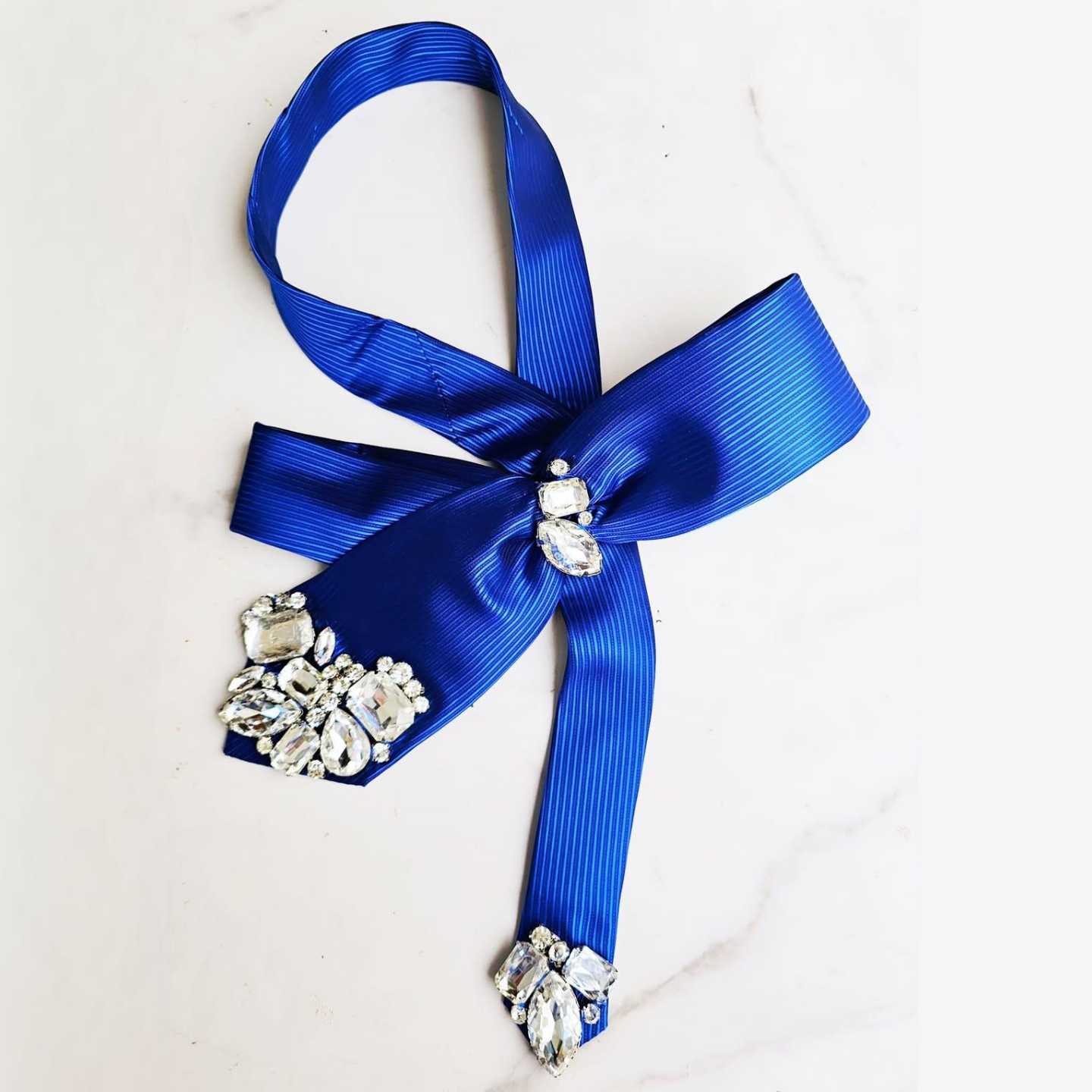 Corbata Moño Verona azul rey