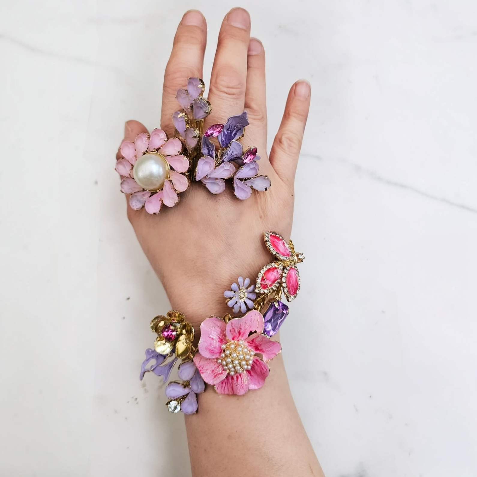 Brazalete Sevilla Flores rosas y lila