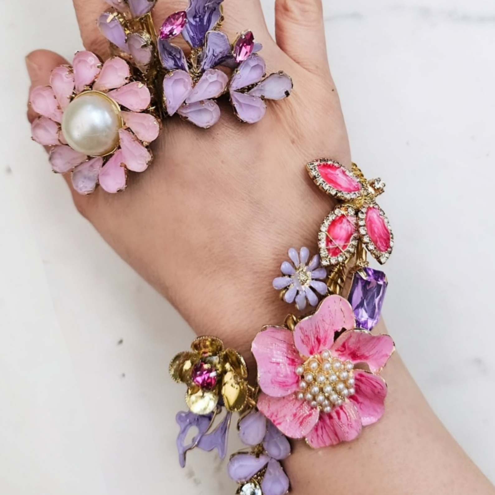 Brazalete Sevilla Flores rosas y lila