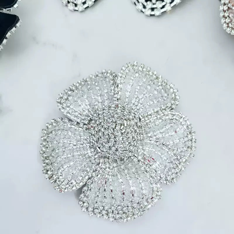 Medium Capella Flower Brooch