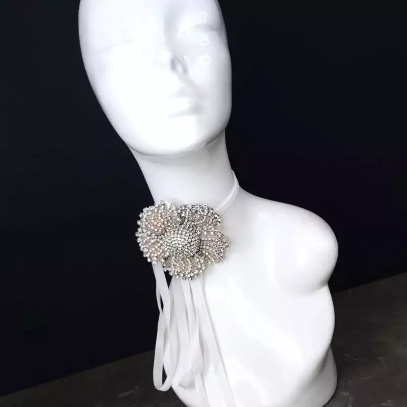Capella Flower Choker