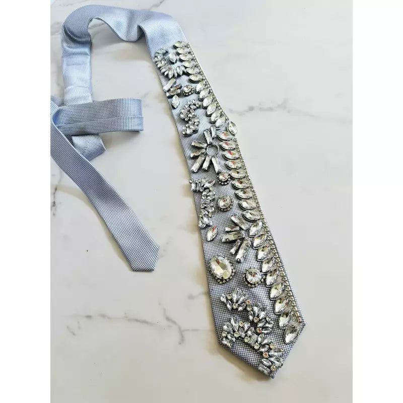 Kenya tie with colored crystals