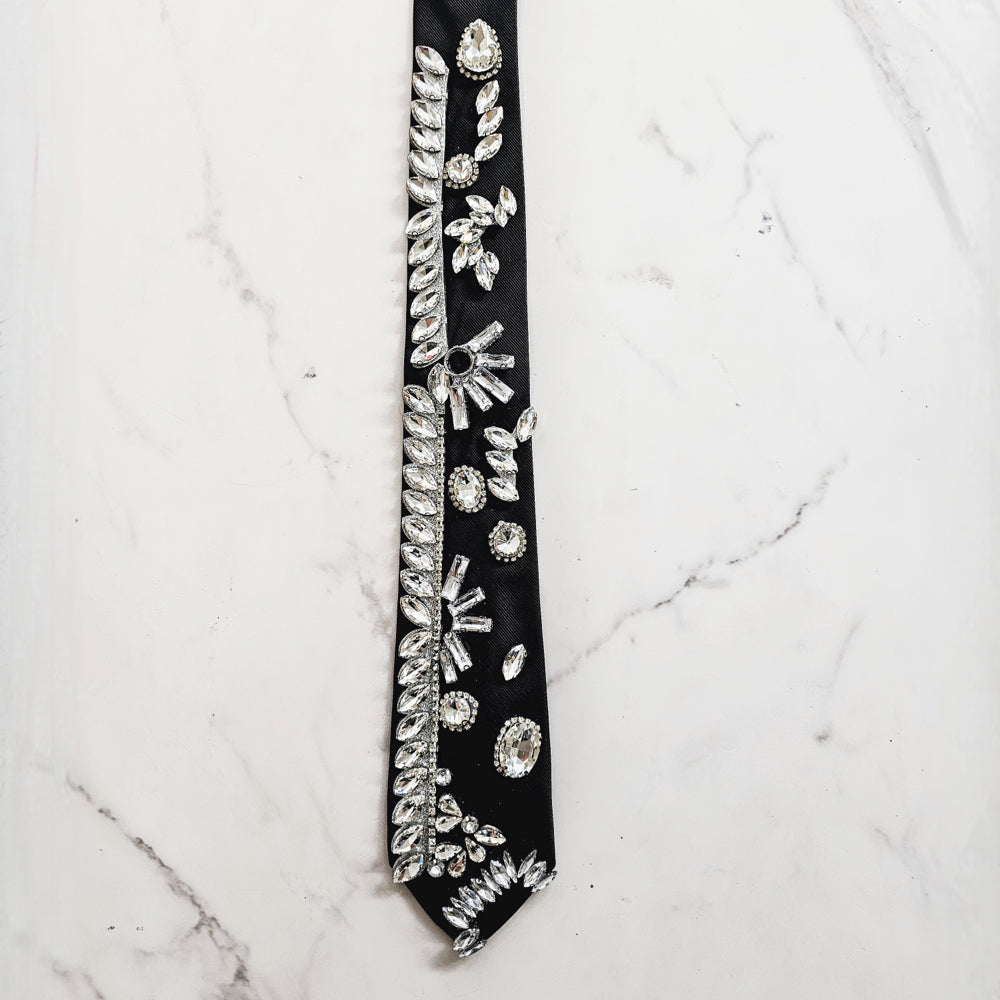 Kenia crystal tie