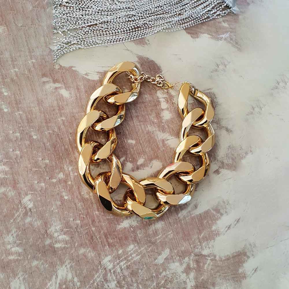 Julia Maxi Necklace