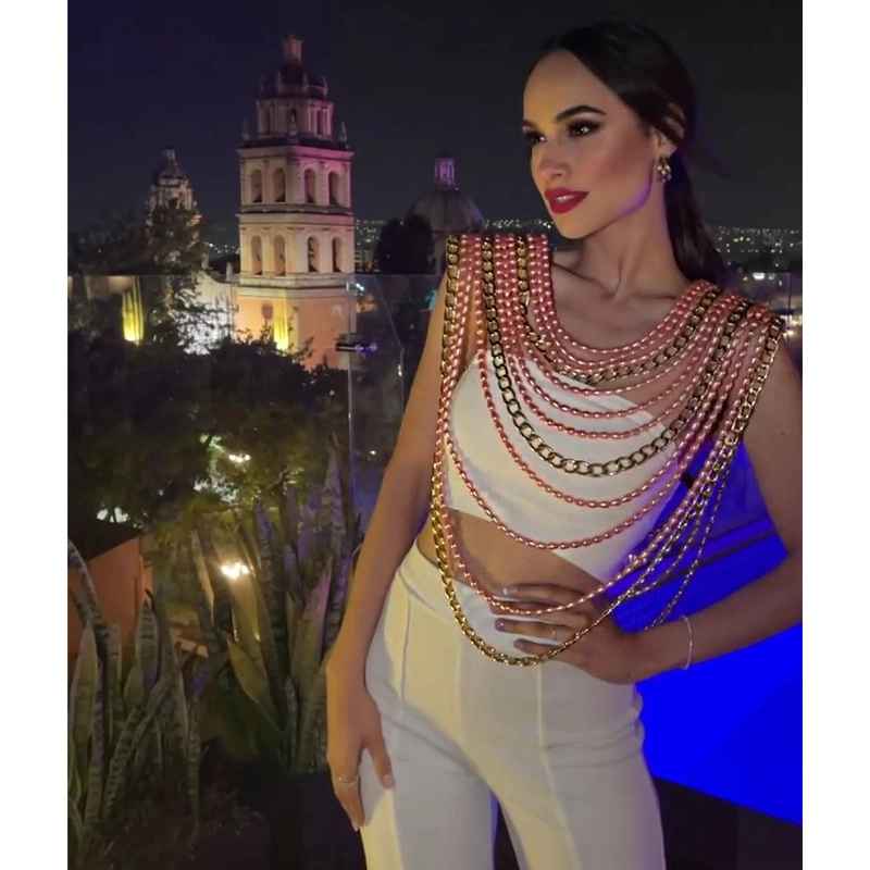 Mayra shoulder pads