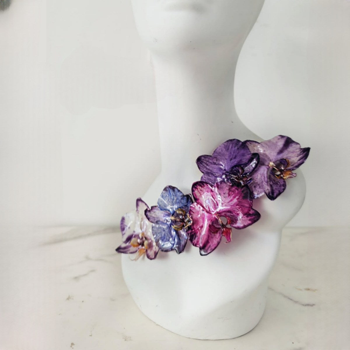 Prendedor 5 Orquídeas Reales