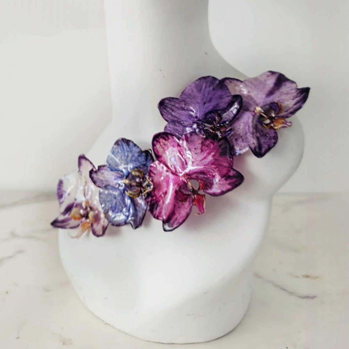 Prendedor 5 Orquídeas Reales