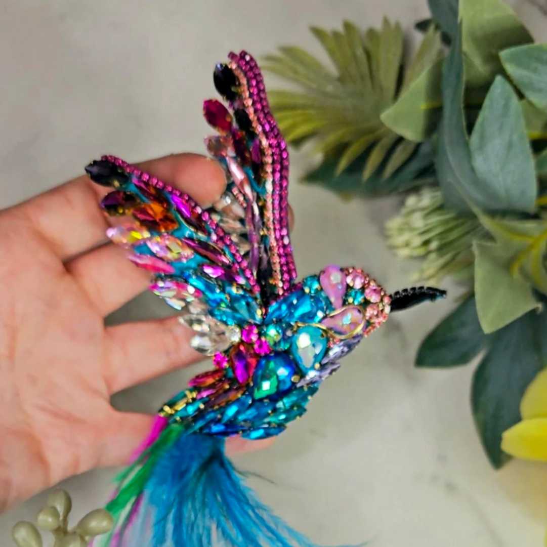 Prendedor Colibri cristales 10cm · Prendedor Artesanal